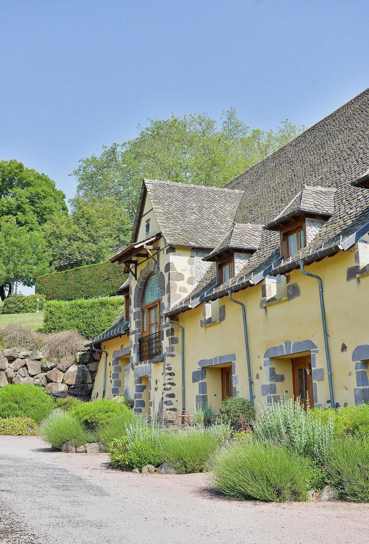 Chateau De Salles Vézac Exteriör bild